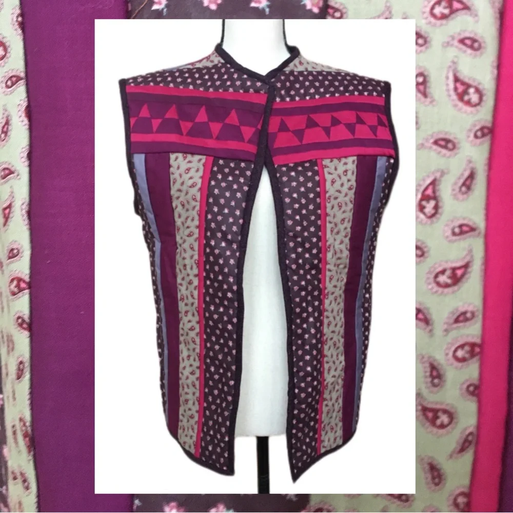 Vintage 70s 80s Handmade Quilted Patchwork Calico Paisley Purple Reversible Vest - Picture 1 of 11